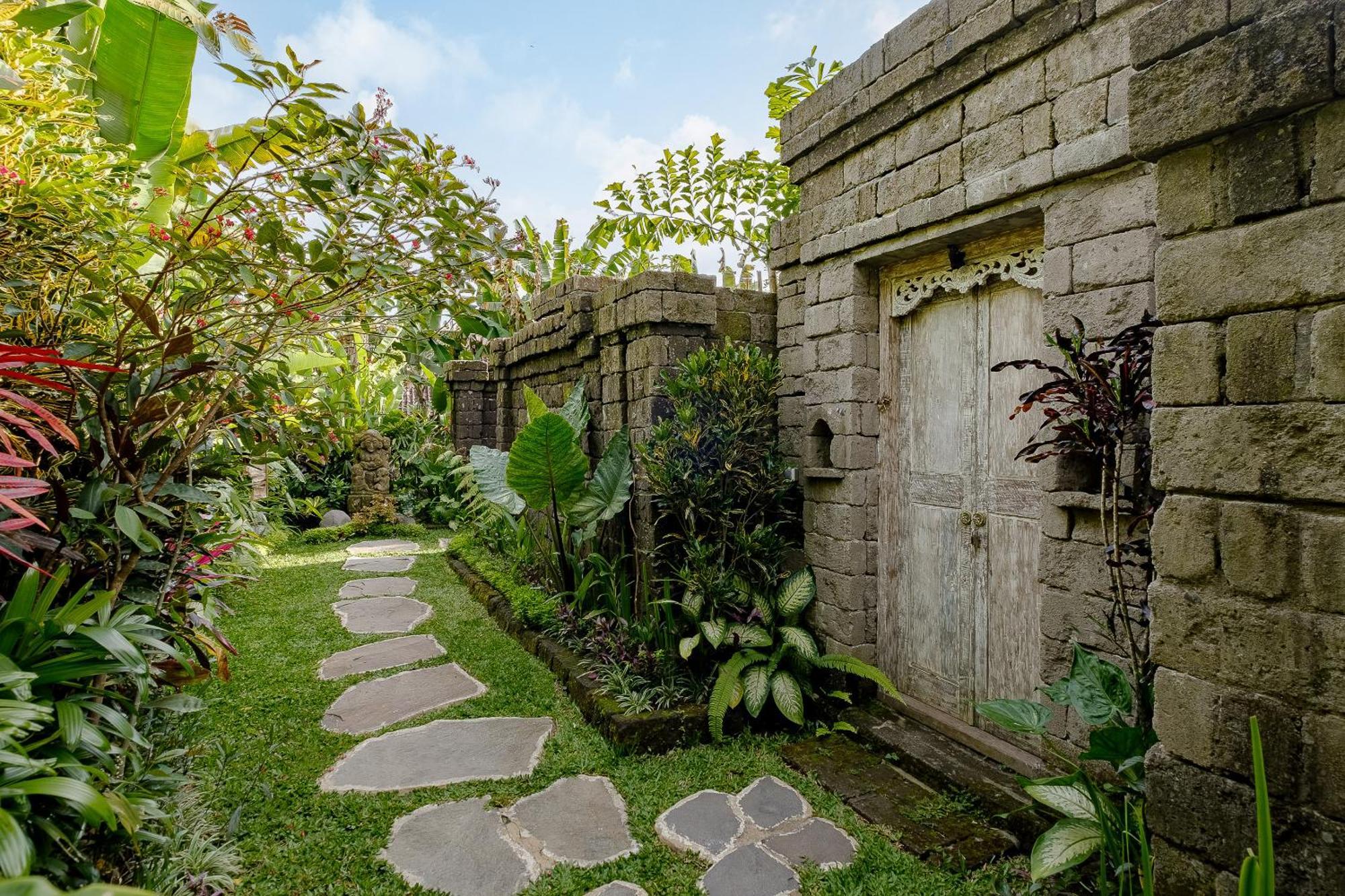 Pratiwi Ubud Villa Exterior foto